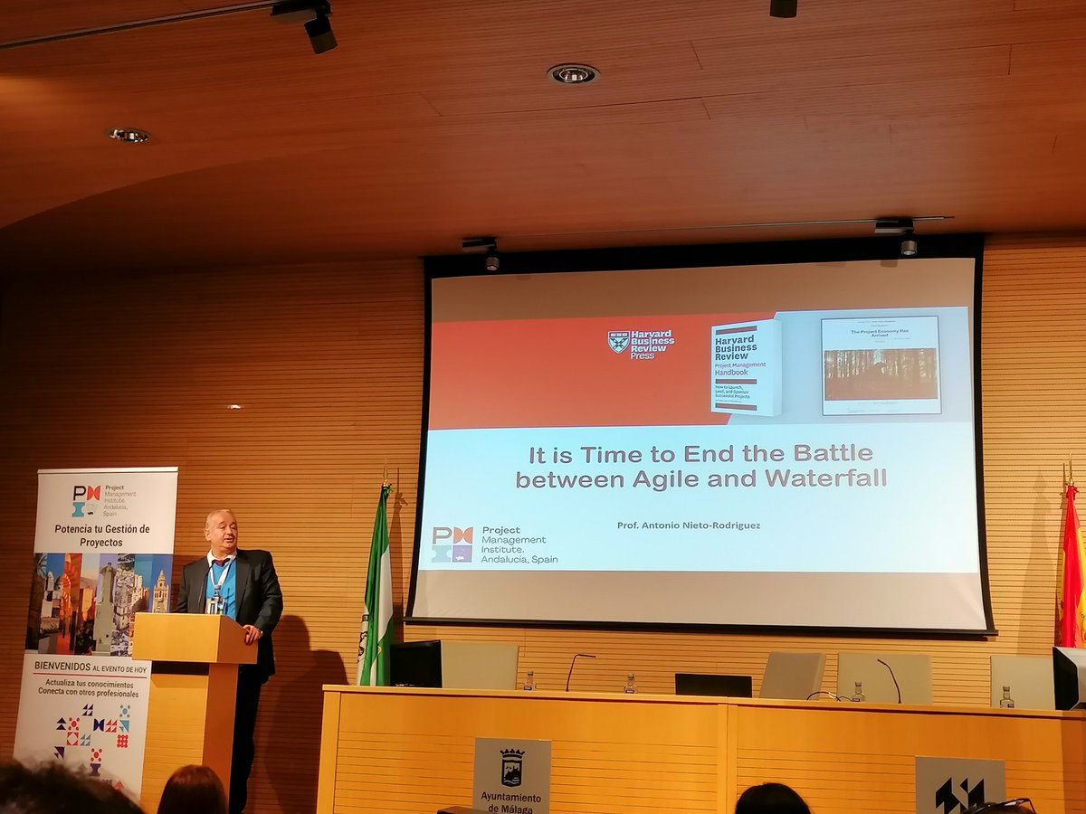 "Los proyectos son el futuro", escuchando a <a href="/ANietoRodriguez/">Antonio Nieto-Rodriguez</a> en el VI Congreso del Capítulo de #Andalucía del <a href="/PMInstitute/">PMI</a>, en #Málaga #pmiandalucia