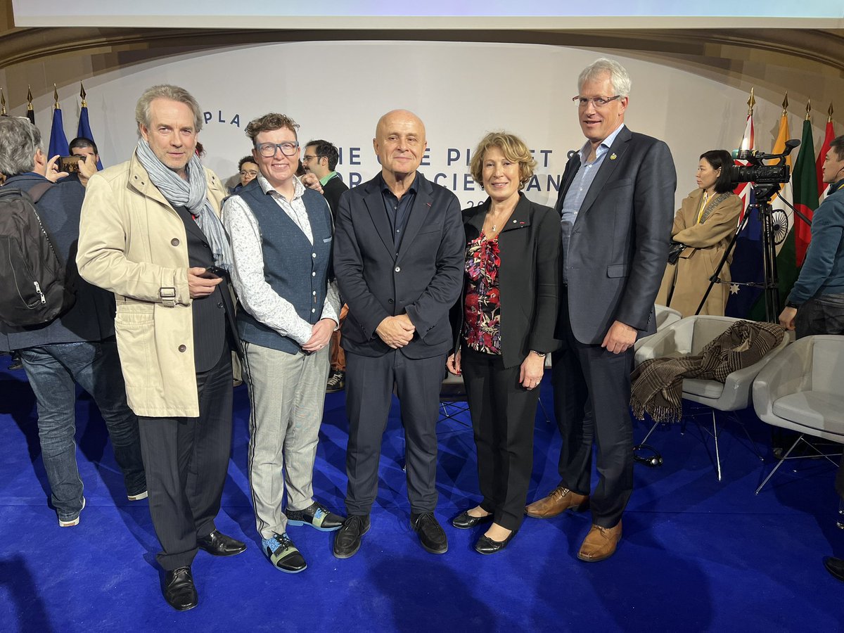 Dr. Jackie Dawson (@jackie_dawson) on Twitter photo <a href="/oneplanetsummit/">One Planet Summit</a> <a href="/HeidiSevestre/">Dr. Heïdi Sevestre</a> As the Scientific Director of <a href="/ArcticNet/">ArcticNet</a> I express our thanks to the scientific leads of the One Planet Polar Summit Declaration. We have “one planet” safe for humanity and without the protection of, and science for, the Poles we are putting that planet at risk. <a href="/AWI_Media/">AWI Media</a> <a href="/oneplanetsummit/">One Planet Summit</a> <a href="/HeidiSevestre/">Dr. Heïdi Sevestre</a> As the Scientific Director of <a href="/ArcticNet/">ArcticNet</a> I express our thanks to the scientific leads of the One Planet Polar Summit Declaration. We have “one planet” safe for humanity and without the protection of, and science for, the Poles we are putting that planet at risk. <a href="/AWI_Media/">AWI Media</a>