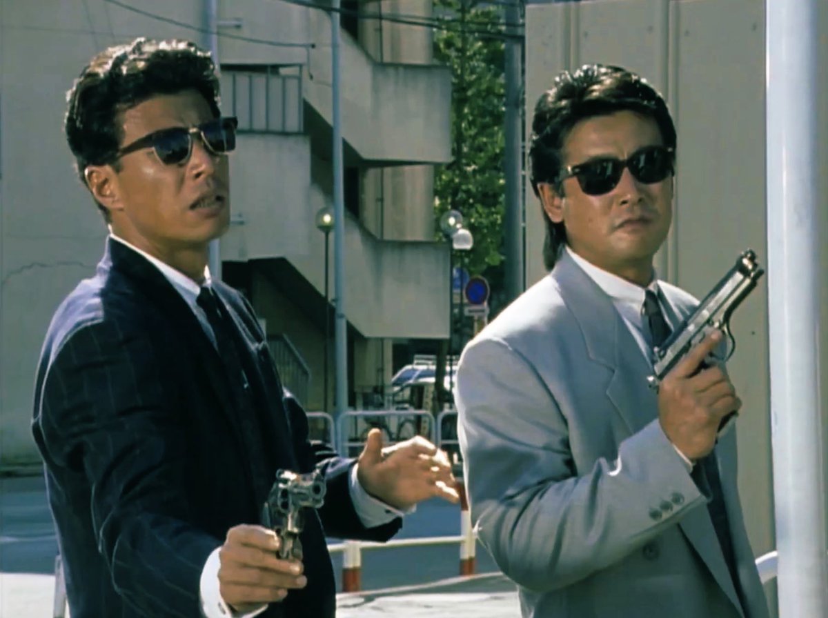 2人組をあげる見た人もやる ゴリラ警視庁捜査第8班 #舘ひろし #神田正輝