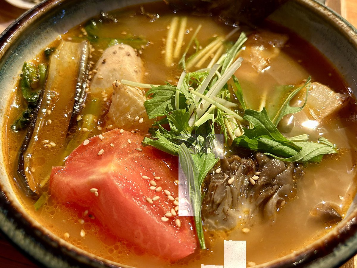 TadSuzy's tweet photo. すすきの狸小路「おだし食堂」で「極上出汁スープカレー御膳」と「十勝ハーブ牛炙り」！ https://t.co/EbK0NvhqqD