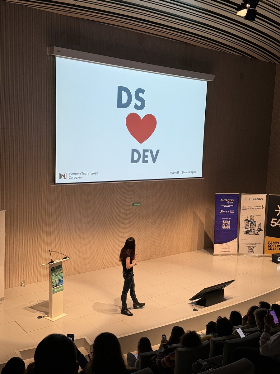 lara__ferrer's tweet image. Que gusto encontrar profesionales que piensen igual! El diseño y el desarrollo pueden y deben entenderse 🤝 @WTMZaragoza #wtmz23