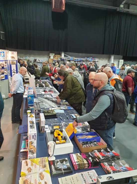 Wonderful to be back at IPMS Telford this weekend.  Showing some exciting new items from @TamiyaUK @ItaleriModelKit @BEEMAXmacau @DragonModels. If you here come say hello. 

#tamiya #italeri #beemax #dragon #ipms #telford