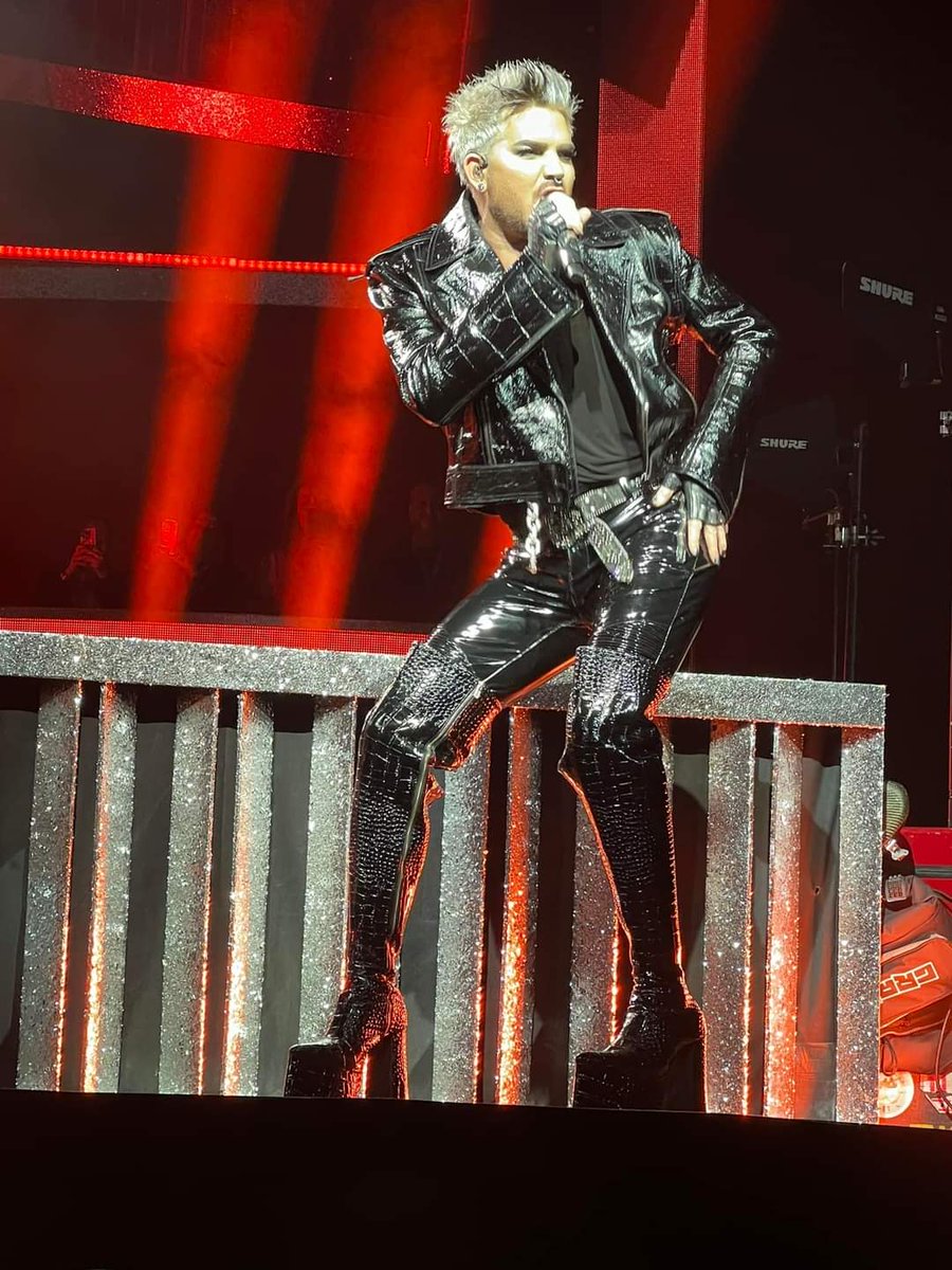 Come on guys keep voting, Adam is not the 4th, he's the SEXIEST 🔥🔥🥵🥵
#AdamLambert