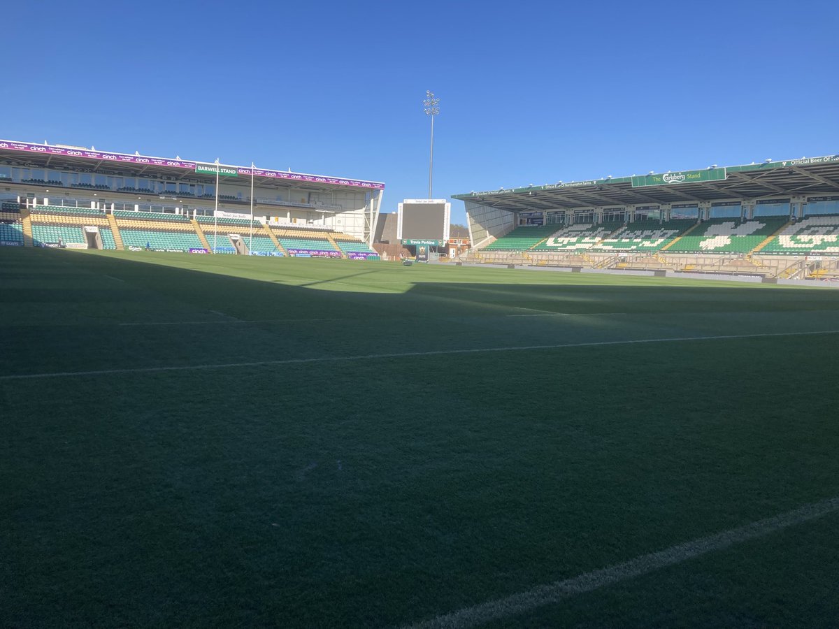 As ever, the Gardens looking immaculate today as final preparations take place for Sunday’s match… ⁦@SaintsRugby⁩ ⁦@ExeterChiefs⁩ @ITV⁩ from 2.30pm SUNDAY ⁦@ITVRugby⁩ first live club game of the season. It should be a cracker!