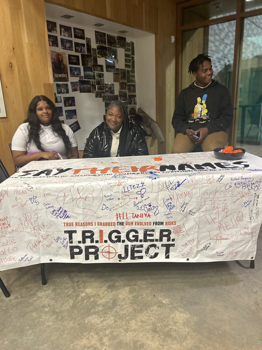 TheTRIGGERProj's tweet photo. Proud to spread prevention @KIPP College Prep DC! Our #TRIGGERUniversity Youth Ambassadors and Preventionists talked to students, community, and families about maintaining their personal prevention paths, #SayTheirName activity, and gave out orange swag #WeArePrevention https://t.co/ERsdXKWLp4