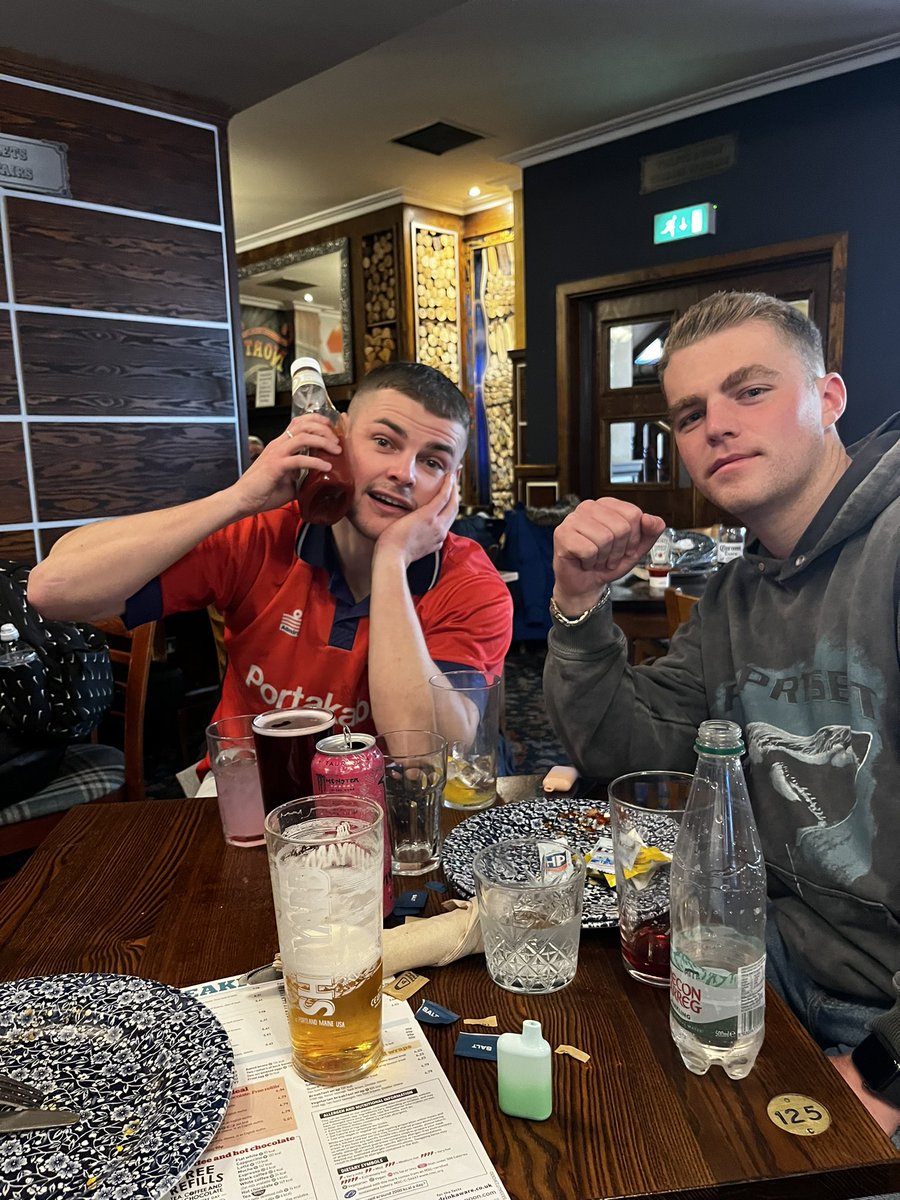 dcraddock4's tweet photo. @YorkCityFC Ring ring… big win calling https://t.co/ONIS2UdA6r