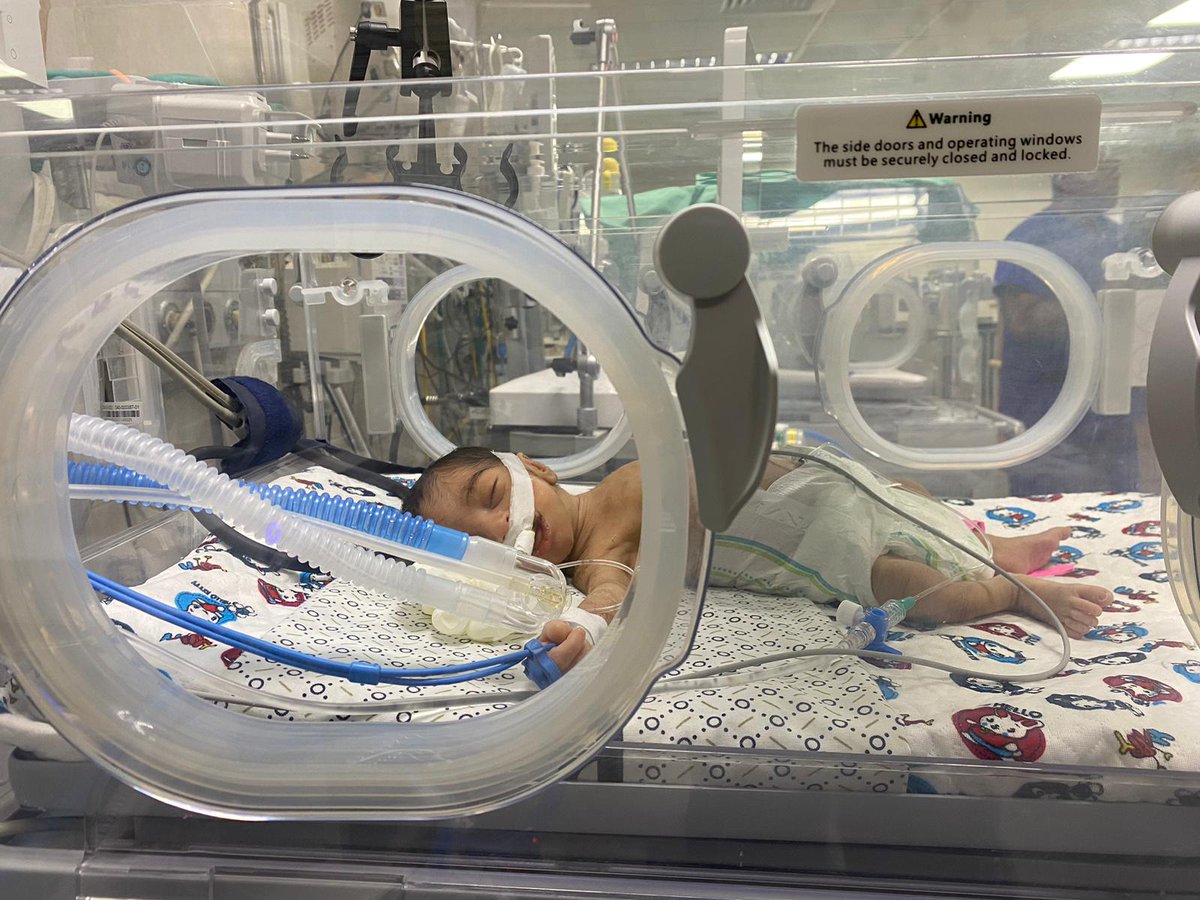 The ICU of Al Shifa hospital has been bombed. Staff have been shot at and wounded. Power has gone, staff are having to hand ventilate patients, and babies in neonatal ICU are starting to die from lack of oxygen. Israel's war on hospitals must end. map.org.uk/news/archive/p…