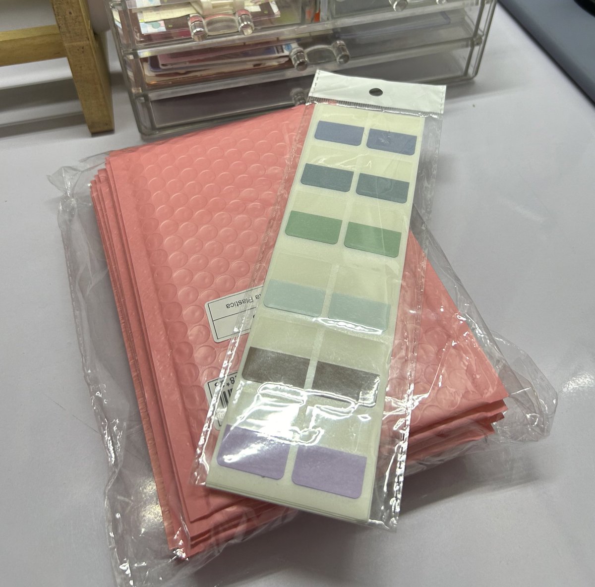 ۟    ࣭   ⊹ 𝜗𝜚 𝓵𝓸𝓿𝓮 𝓶𝓪𝓲𝓵 
from: <a href="/sheeenaricaa/">hoon | ibalik niyo si heeseung pls❗</a> | #sheena_feedbacks

packing mats from shein arrived safely to my add! thank you for assisting me and for being accomodating, 'til next time! 

ಇ. #yizhuosmails