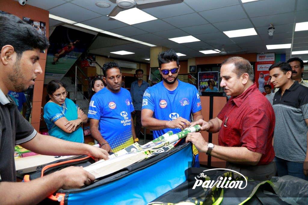 thepavilionshop's tweet image. We&apos;re thrilled to share again photos of the legendary cricketer, #Chinnathala Suresh Raina, at our store The Pavilion.

#sureshraina3 #raina #sureshraina #sgcricketofficial #csk #whistlepodu #sportskhel #thepavilionsports #pavilionsports