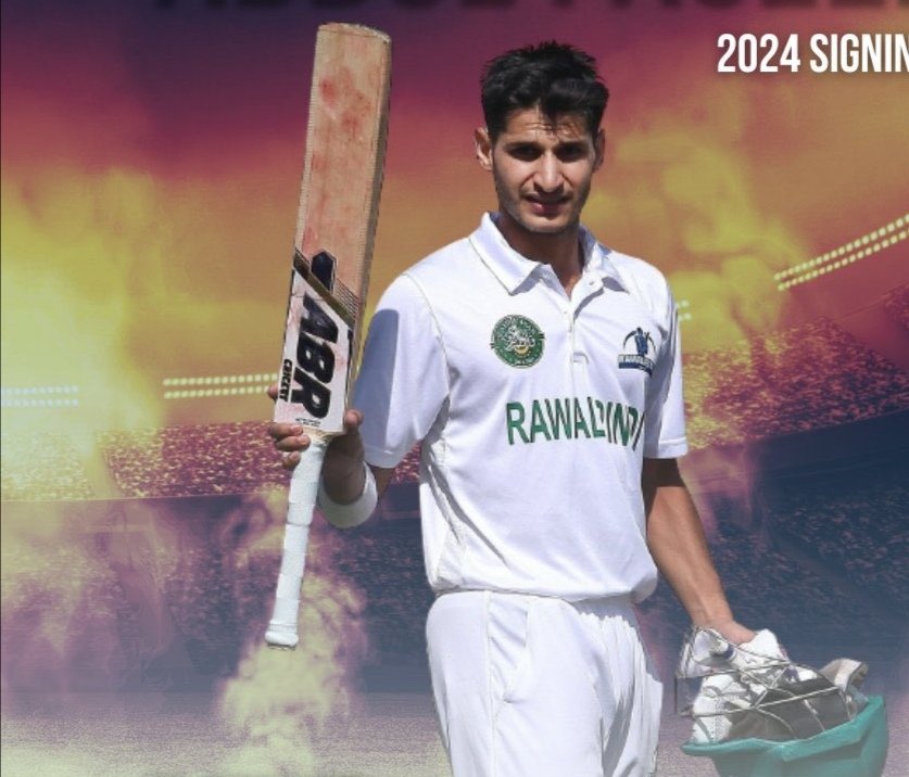 HassanAbbasian's tweet photo. Scored a 50 in his debut list A
(one day) game and now a 100 in the next game to take RWP in the semi finals of the Pakistan Cup. What a talent ❤️❤️
Keep shining champ @Imabdulfaseeh
#RWPvLHRB #PakistanCup https://t.co/5IAzp1UTuf