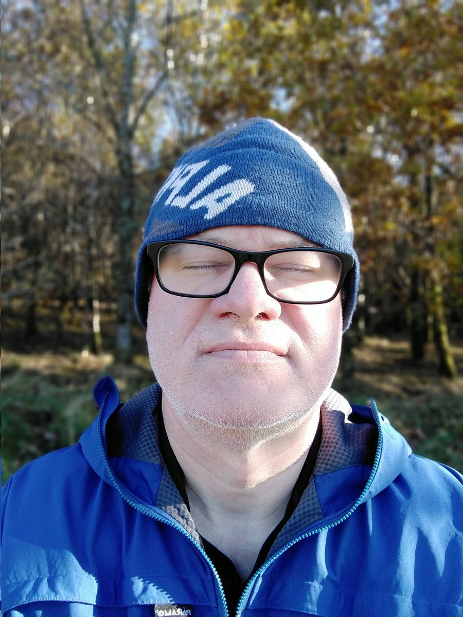 iamnature_kevin's tweet photo. Outside in Nature today, I focused the attention on listening and looking around at a sit spot to notice anything that made me feel deeply connected to Nature. Just being present there calm and relaxed made me feel deeply connected to Nature.
#mindfulness
#naturalmindfulness https://t.co/6llvRE4l3R