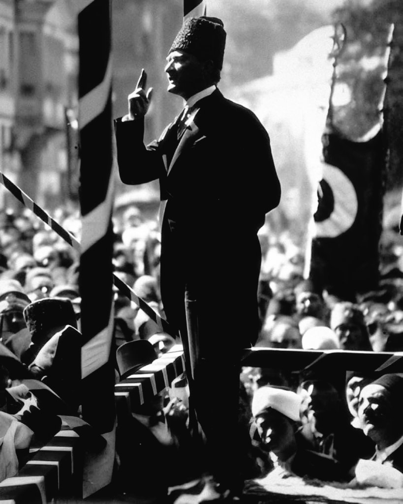 "Herhalde âlemde bir hak vardır. Ve hak kuvvetin üstündedir."