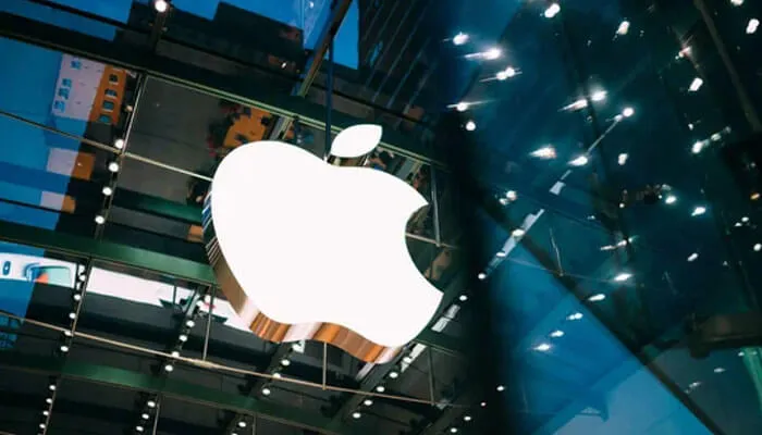 Sainavya0's tweet image. Sign into Apple: A Secure and Seamless Access Point to Apple Ecosystem
#apple #signin #ecosystem #secure #seamless
#authentication #privacy #convenience #technology
#innovation @TycoonStoryCo @tycoonstory2020 
tycoonstory.com/sign-into-appl…