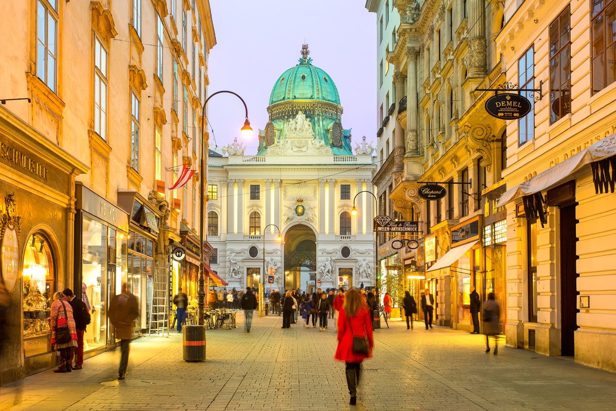This is officially the best city to live in the world – and it's in Europe. trib.al/V8FC8Fe