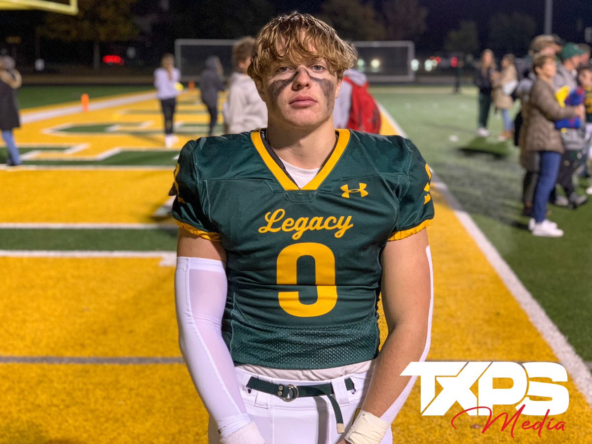 ‘25 QB Ian Pulte is an underrated gem in Frisco. 

Pulte has an innate ability to throw on the move, and is as accurate as they come. 

Leading his team to a 10-1 season, he’s been nails all year. 

Watch the tape, kid can ball. 

<a href="/IanPulte/">IanPulte</a> | #txhsfb