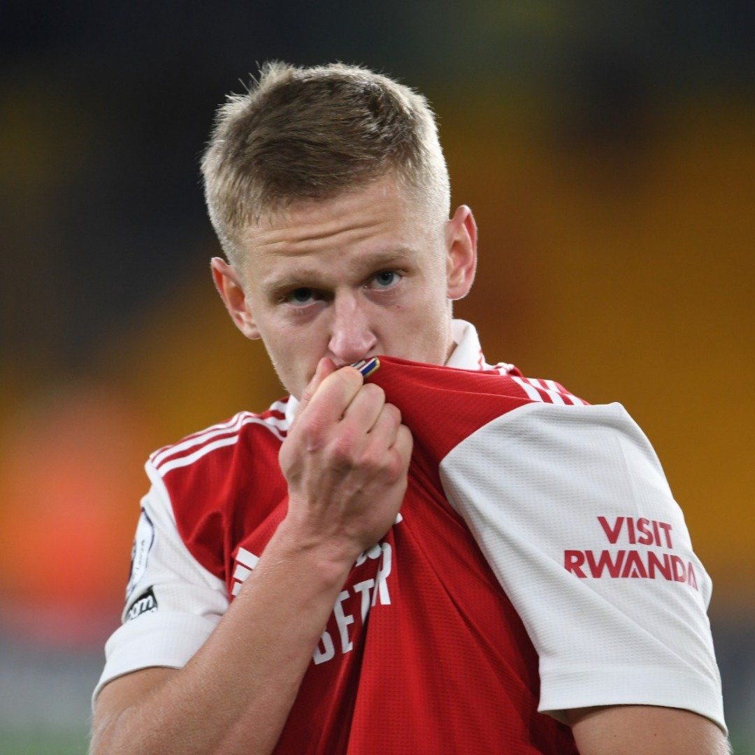 DemiOurgo's tweet photo. I would really love to see Zinchenko as Xhaka's heir, in that LCM position, forming the pivot with Rice. I would even give him the captaincy until Ødegaard returns https://t.co/BGHwIuk4xP