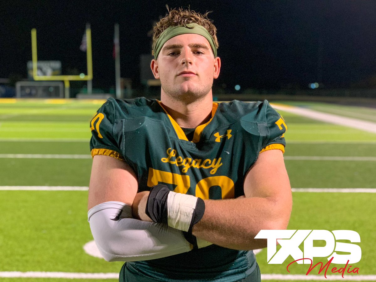 Texas Private School Media (@txpsmedia) on Twitter photo ‘24 OL Christian De Moore paves the way up front.
The Eagle offense does not run without Moore moving bodies, where he excels.
With exceptional leadership as well as experience, Moore is a guy any team would benefit from.
<a href="/cdemoor70/">Christian de Moor</a> | #txhsfb ‘24 OL Christian De Moore paves the way up front.
The Eagle offense does not run without Moore moving bodies, where he excels.
With exceptional leadership as well as experience, Moore is a guy any team would benefit from.
<a href="/cdemoor70/">Christian de Moor</a> | #txhsfb