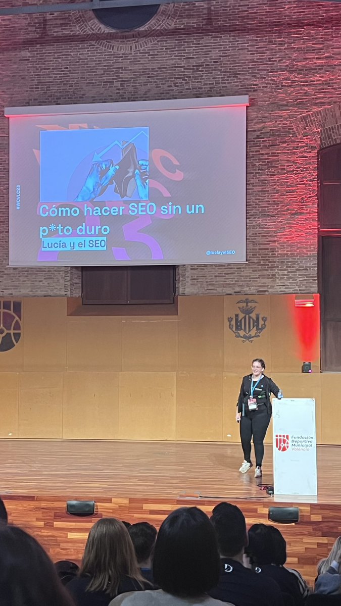 Y vaaaamos a por la última charla de #WCVLC23 con <a href="/luciayelseo/">LucIA y el SEO A.K.A Lucía Rico🚀 SEO Estratégico</a>