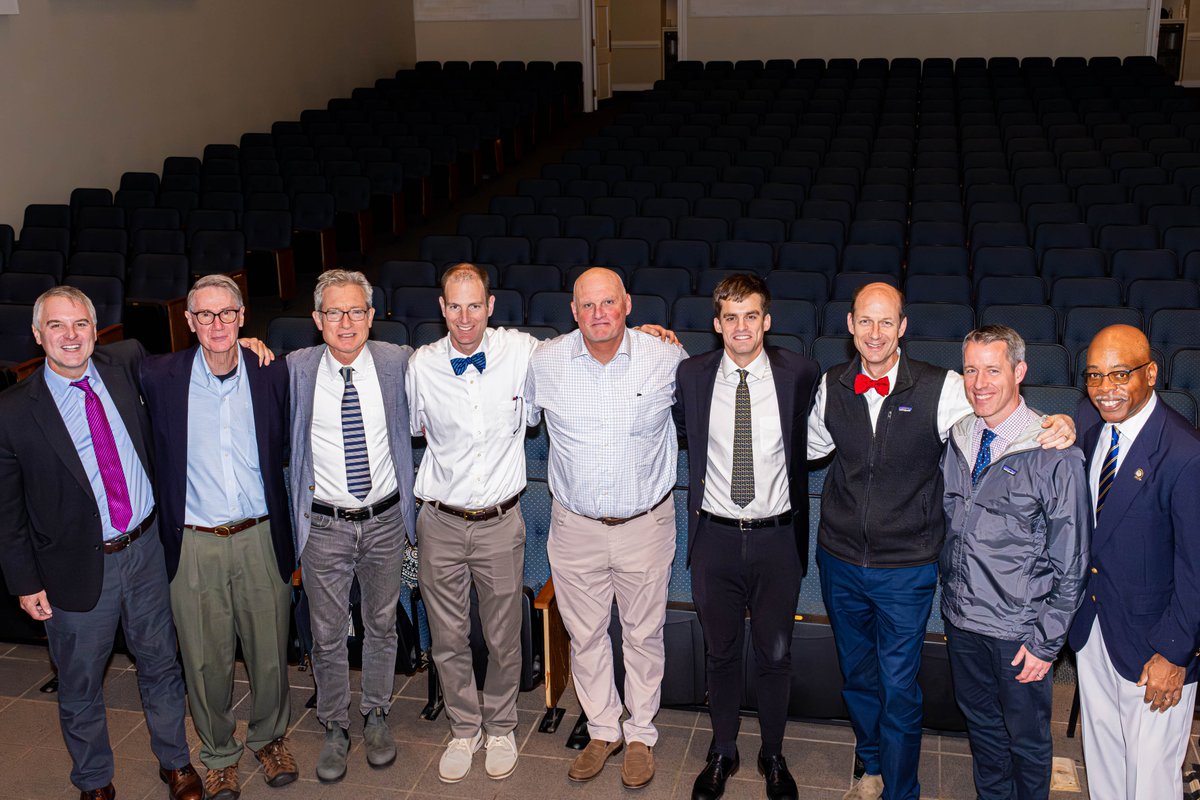 Gilman School (@gilmanschool) on Twitter photo We were honored to welcome <a href="/USMC/">U.S. Marines</a> Captain Jay Brooks '10 to campus yesterday for our Upper School #VeteransDay assembly.
Read and see more, including a recording, at bit.ly/40yYLf0
Gilman thanks all of the veterans in our community for their service to our country. We were honored to welcome <a href="/USMC/">U.S. Marines</a> Captain Jay Brooks '10 to campus yesterday for our Upper School #VeteransDay assembly.
Read and see more, including a recording, at bit.ly/40yYLf0
Gilman thanks all of the veterans in our community for their service to our country.