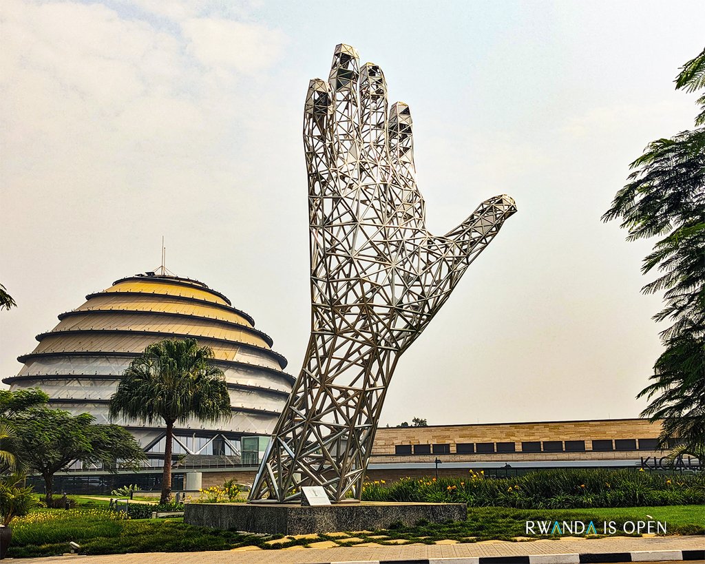 RwandaisOpen's tweet image. Exciting news! #Kigali eagerly awaits delegates at #CLGC2023 from 14th to 17th Nov 2023. Let&apos;s explore transformative infrastructure and sustainable livelihoods. Get ready to discover our city&apos;s gems! 🌍🏙️ #CLGC2023Kigali

📸 #RwandaIsOpen