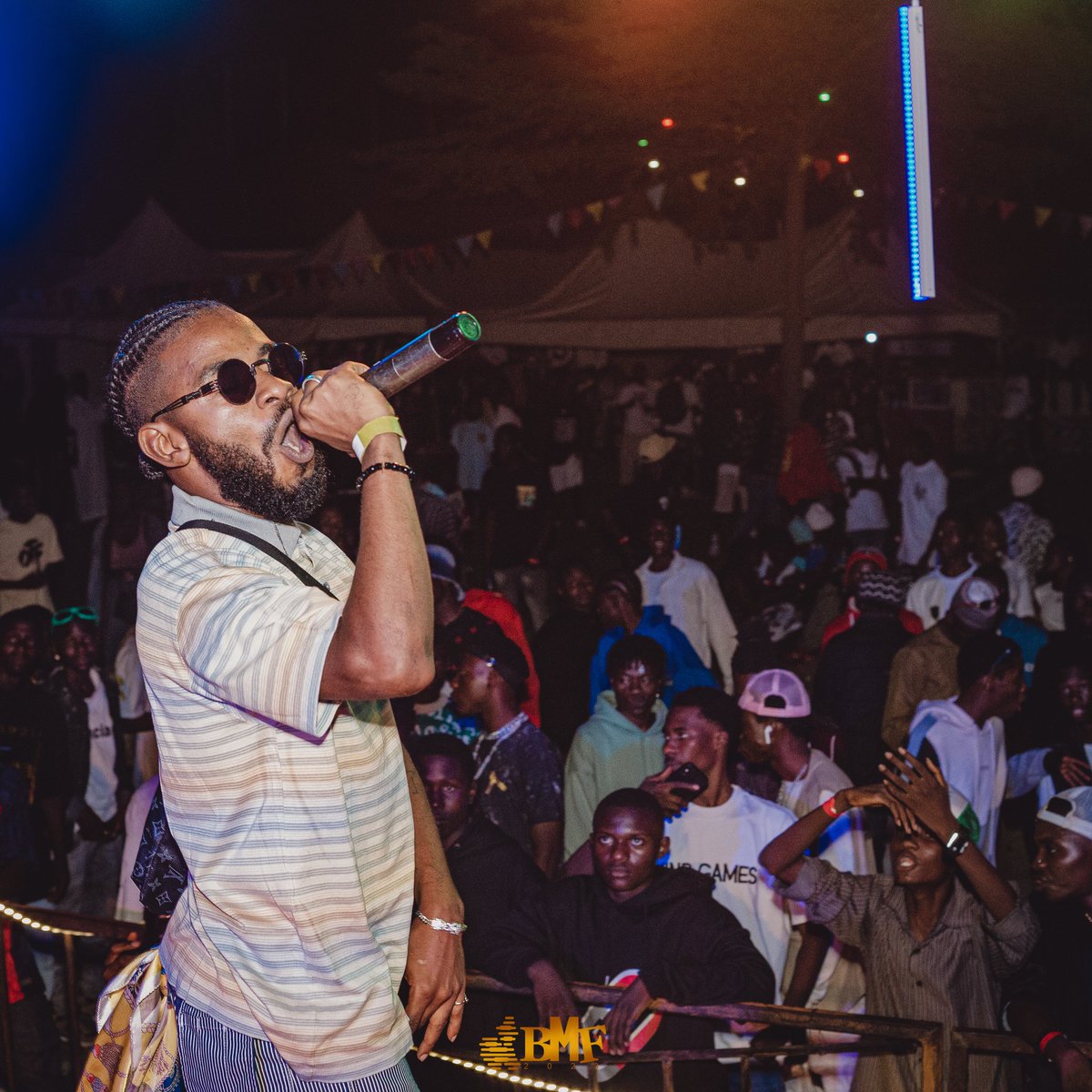 BMF_BUZZING's tweet image. 🔥🎤 Suranu owned the stage with back-to-back hits! 

The crowd was on fire as each note hit home. 🌟🎶
#FeeltheBuzz