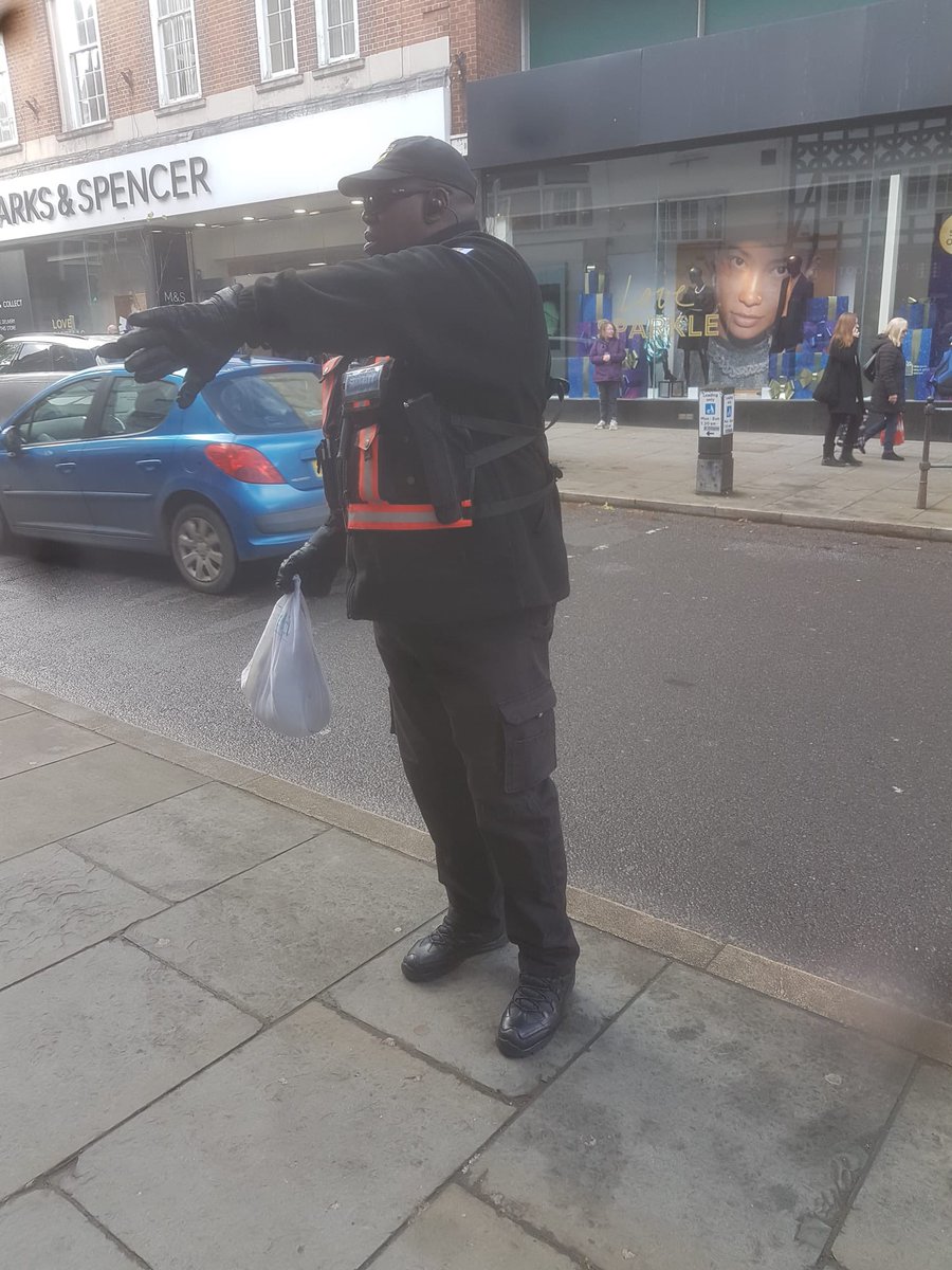 prosecure2000's tweet image. Well it’s certainly been an eventful day so far!! 
Thank god for Camera Phones as we don’t think @ShrewsburyTC would believe our report otherwise!! Ha ha ha. 
#SecurityWithASmile #KeepingShrewsburySafe