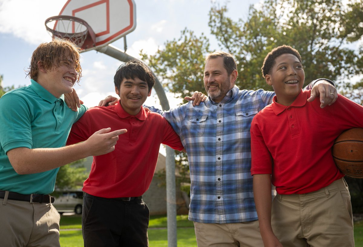 mhsjobs's tweet photo. Full-time houseparents shape lives every day. Learn more: https://t.co/3HTS2sSXtn #HersheyJobs @miltonhershey https://t.co/8KqnpmPmE5