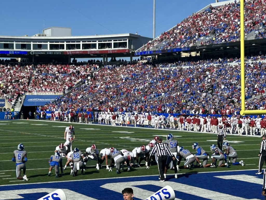 Mac Stephens (@macstephens) on Twitter photo Brought my guys down to the <a href="/UKFootball/">Kentucky Football</a> and <a href="/AlabamaFTBL/">Alabama Football</a> game in Kentucky with <a href="/rlyquise/">Marquise Davis</a> <a href="/EmereAtkins3/">E’mere(Hollywood) Atkins</a> <a href="/hen_perrymond/">Henry Perrymond</a> ⚫️🏈🟡 #HeightsBlueprint Brought my guys down to the <a href="/UKFootball/">Kentucky Football</a> and <a href="/AlabamaFTBL/">Alabama Football</a> game in Kentucky with <a href="/rlyquise/">Marquise Davis</a> <a href="/EmereAtkins3/">E’mere(Hollywood) Atkins</a> <a href="/hen_perrymond/">Henry Perrymond</a> ⚫️🏈🟡 #HeightsBlueprint