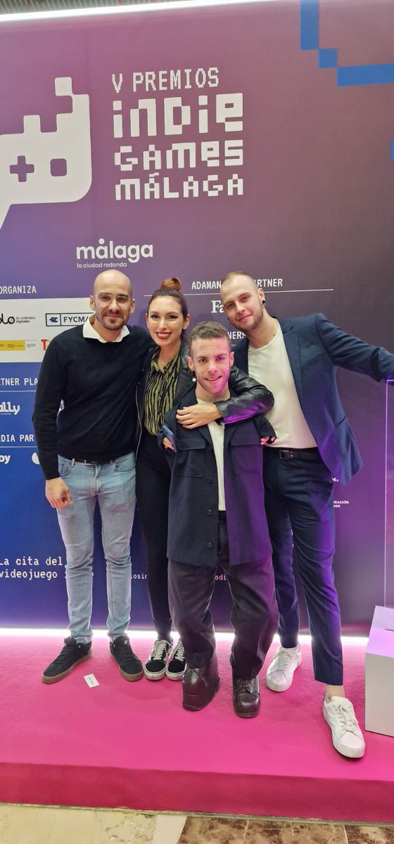 Lara Smirnova tweet media