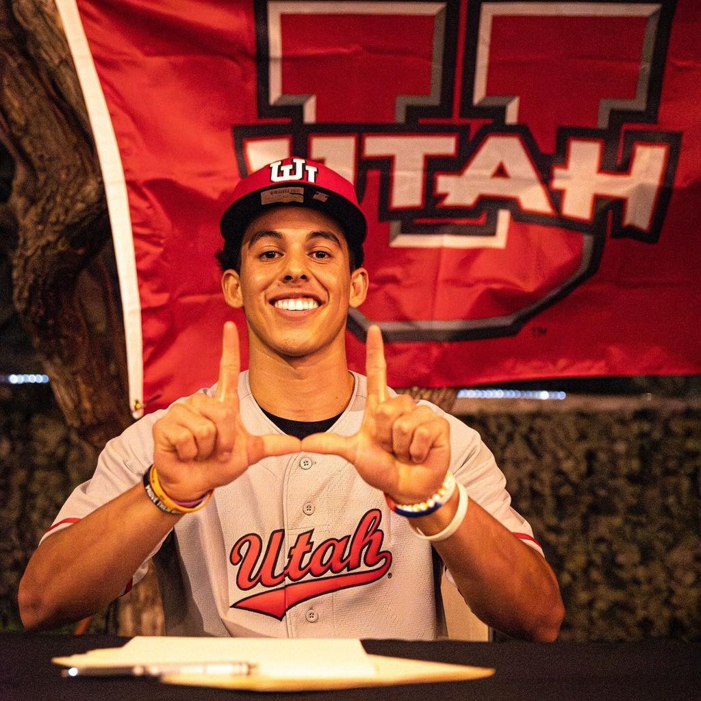 🔏Locked in! #Utes @utahbaseball #HawkinsFamilyOfAthletes @baseballsnextlevel30 @utahathletics #nationalsigningday @UtahCoachHendu @CoachTGuill29 @mikesbrown5 @Tsquires16