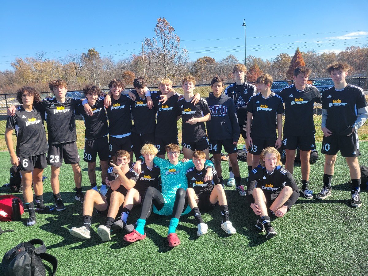 IndyPremierSC's tweet photo. 07B Elite II in Evansville for the VIT!  #eville #vit #premierandproud💙 https://t.co/LRkktpdvH4