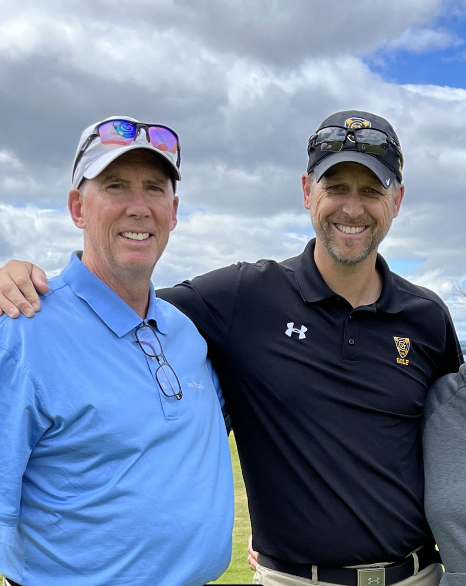 Happy birthday to the GOAT (WGCA National Assistant Coach of the Year), mentor and friend, Randy Stuckey. Thank you for all that you do for our athletes @gustavus and our golfers! @GustieAthletics Enjoy the day! #ACE