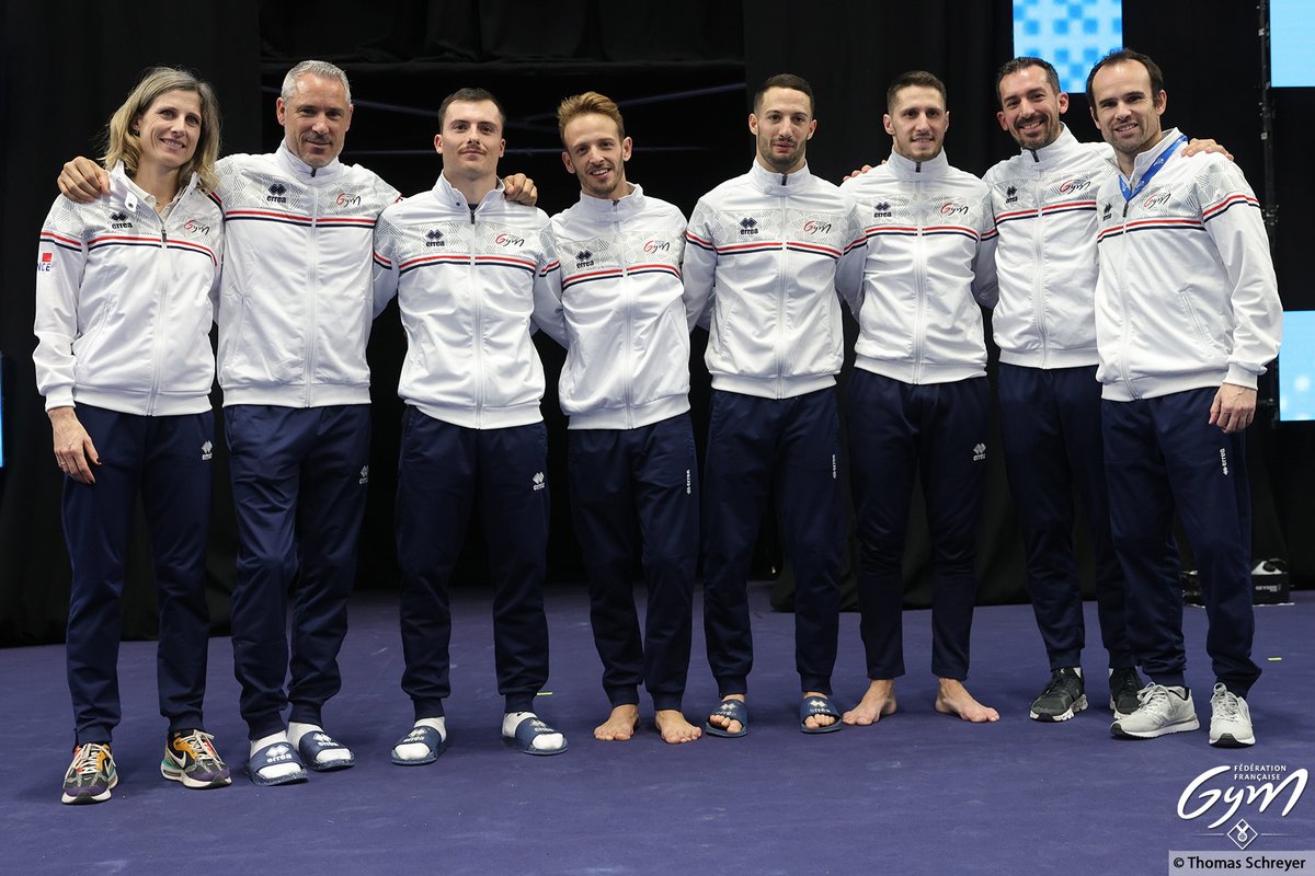 [CHAMPIONNATS DU MONDE TR/TU 🇬🇧] FINALE TRAMPOLINE ÉQUIPE HOMMES L'équipe de France composée par Allan Morante, Julian Chartier, Pierre Gouzou et Morgan Demiro O Domiro est championne du monde !! 🥇🇫🇷😍🔥💯🫶 ➕d'infos urlz.fr/ooFt #TRAWorlds2023 #WTGC2023