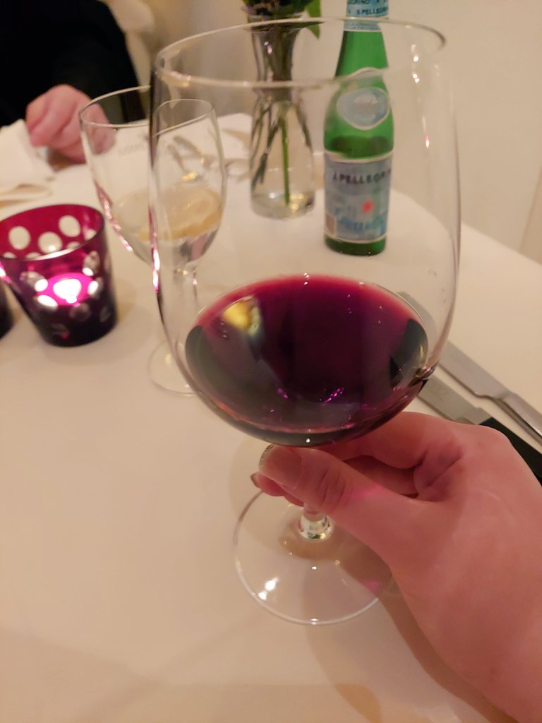 Kate Emerald tweet media