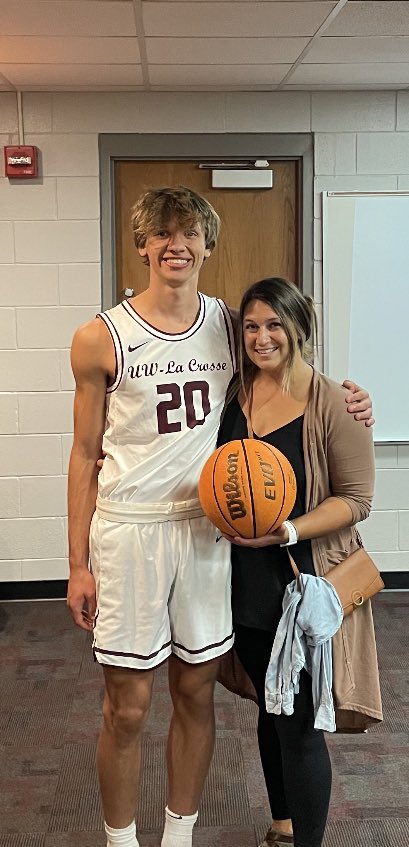 I am extremely excited to announce my commitment to the University of Wisconsin-Lacrosse <a href="/UWLEagleMBB/">UW-La Crosse Men’s Basketball</a>! I am extremely grateful for everyone who has helped me including a special thanks to coaches, @UWLJTGritz, <a href="/CoachKD_/">Kenny Desrosiers</a>  and, <a href="/CoachNycz/">Coach Pete Nycz</a> for giving me this opportunity! 🦅 💪