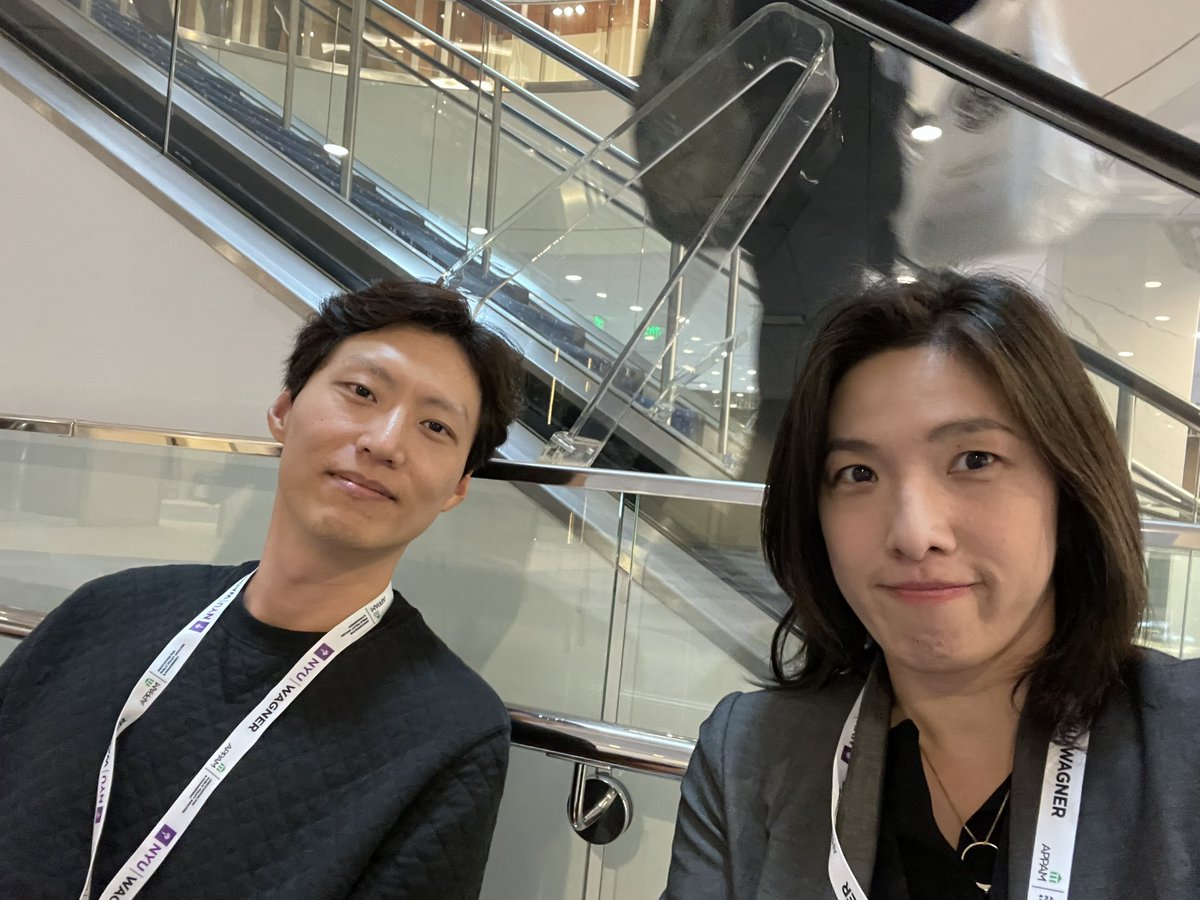 SihtingCai's tweet image. Always love to catch up with @hansoo_gmu ! research and everything 😊✌️#appam2023