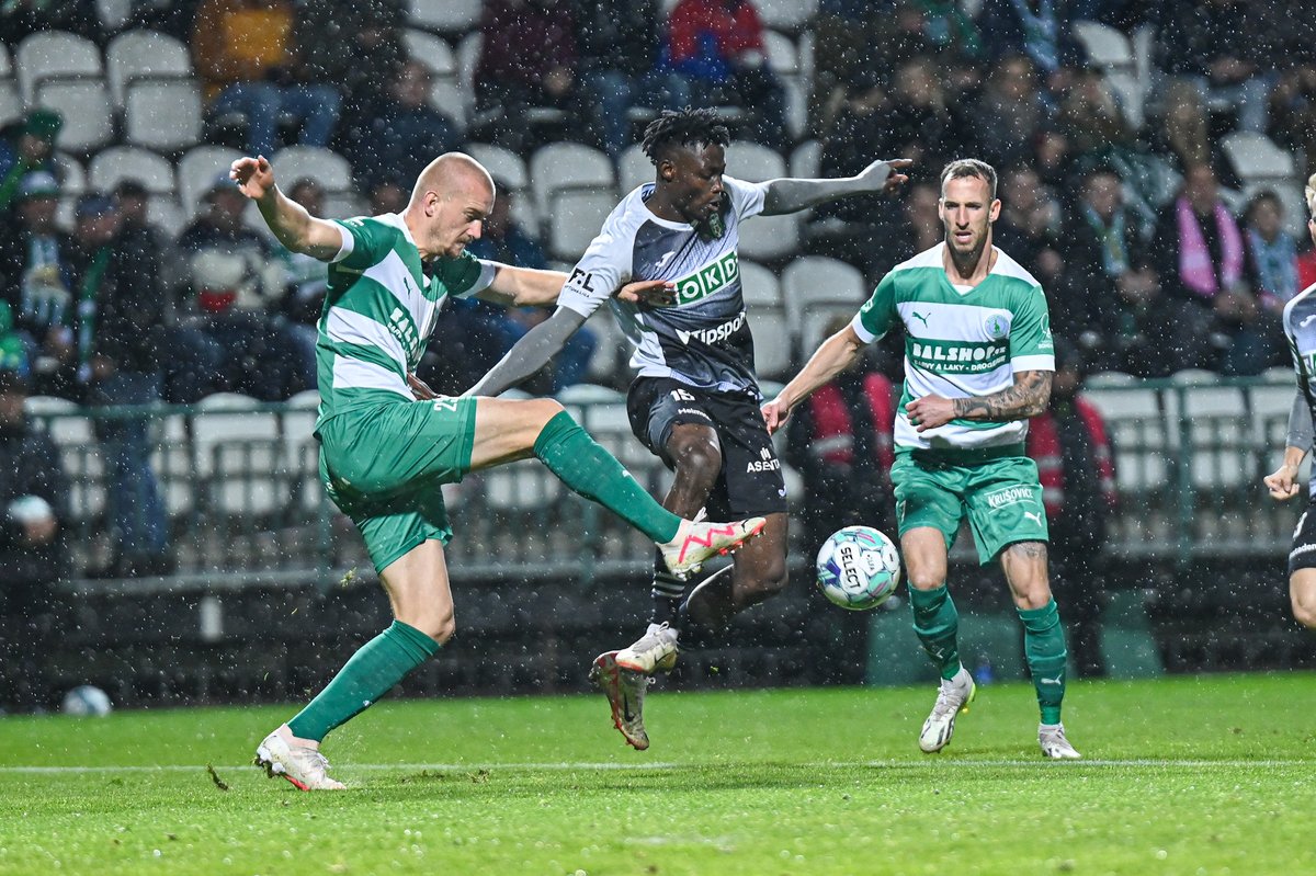 chanceliga's tweet photo. Z Ďolíčku hlásíme zatím bezbrankový stav 🤝 

#BOHAR 0:0 https://t.co/RDCAJDurhi