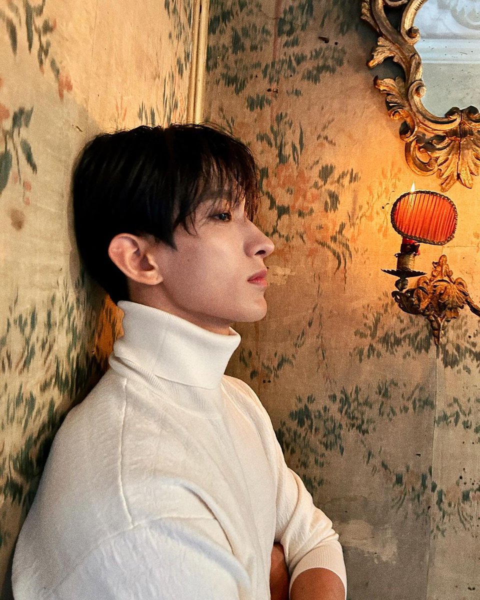 constsoo tweet picture