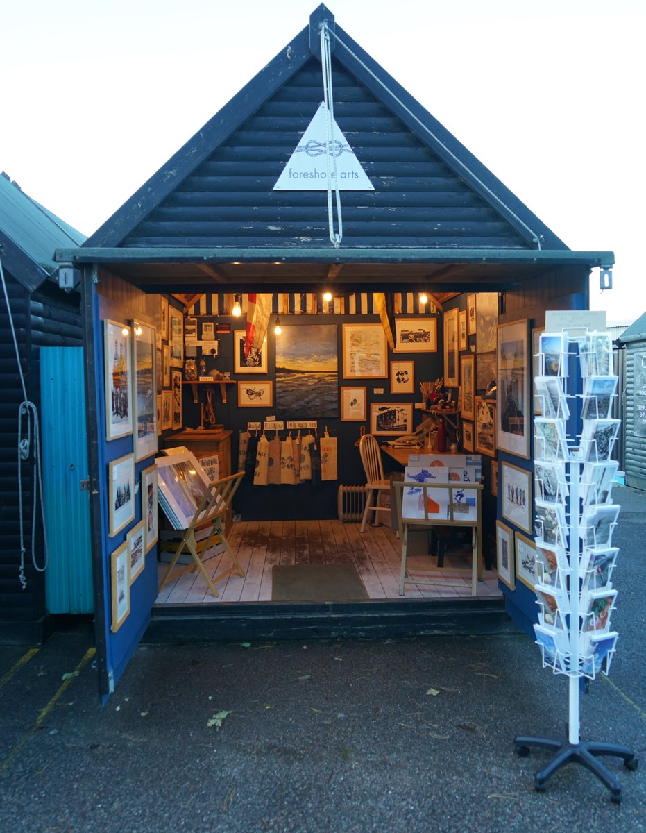 WhitstableLive's tweet photo. Harbour Market Whitstable #kent #whistable #market #harbour #shoplocal https://t.co/fLYHUl6pJe https://t.co/MCPqRNzIlr