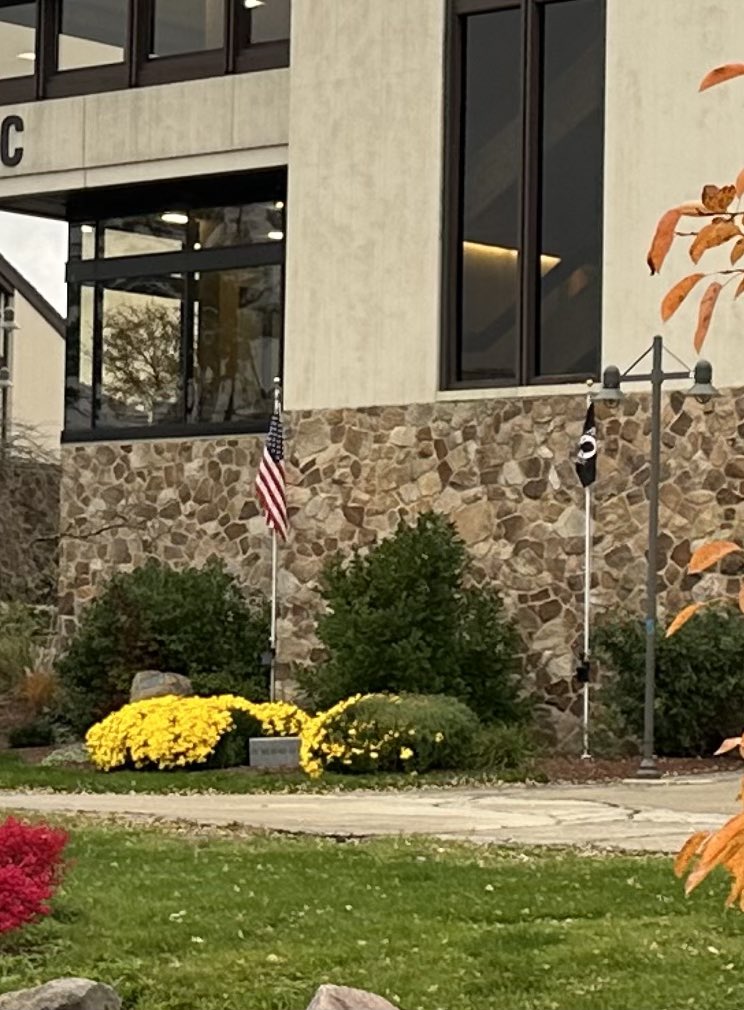 RVCBookstore's tweet image. Thank you to the veterans who served and their families!
 @rvcgoldeneagles @RVC_Athletics @_RVCCAB_