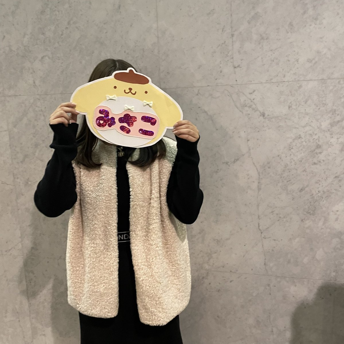 __msk115ny__'s tweet photo. 2週間空くとめっちゃ久しぶりに感じた🥺
前が通路だからかずっと目が合ってる気がして不意の笑顔に1人でやられてた🤦‍♀️
どの今日も力いっぱい歌って踊るみさこがやっぱり大好きだし、京都でホールツアー最後だけど私も全力で楽しむ✊🔥

@uno_uno_0716 
#パルラブ https://t.co/vZP24vt4FL