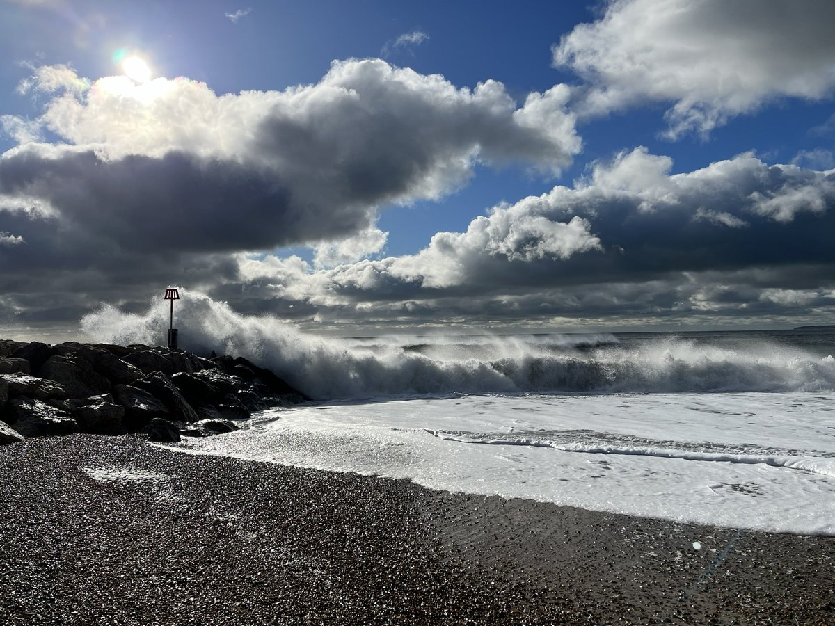 RodwellSam's tweet image. Wild and windy beach school (the weather and waves, not the kids!)