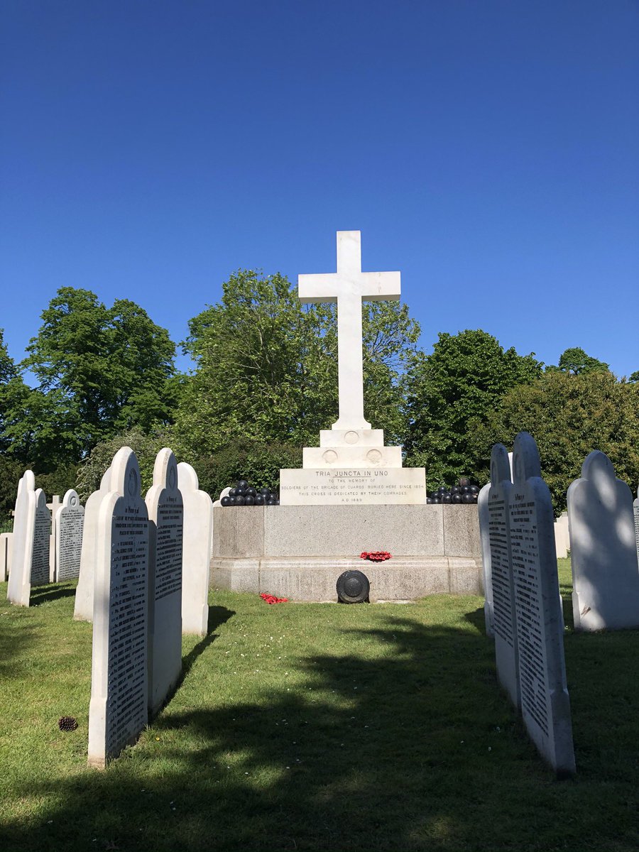 They shall grow not old, as we that are left grow old:
Age shall not weary them, nor the years condemn.
At the going down of the sun and in the morning
We will remember them.

#lestweforget #rememberanceday #ArmisticeDay