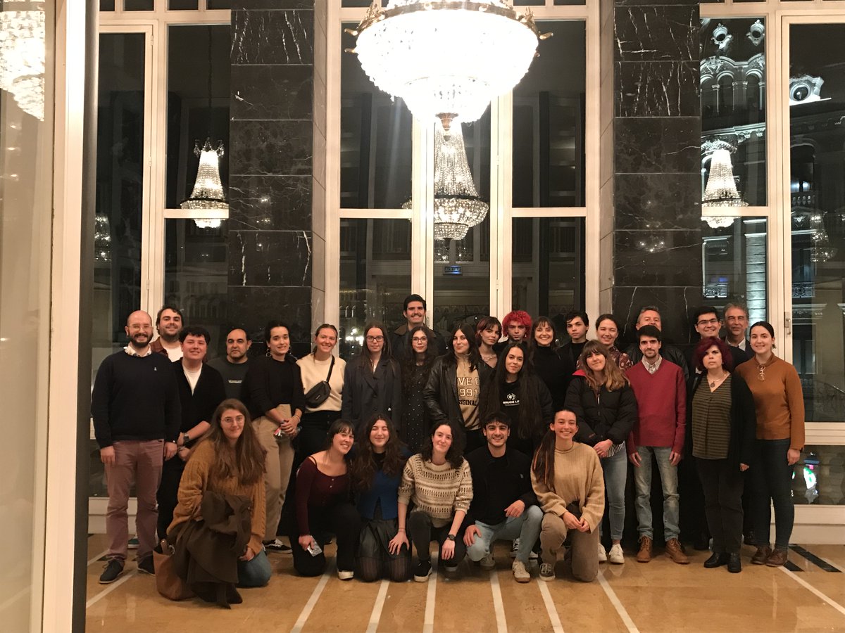 RamonSobrino1's tweet photo. Ayer hemos asistido al ensayo general de #Goyescas y #ElRetablodeMaesePedro de @operaoviedo, con alumnos de Musicología @fyluniovi @uniovi_info
Mañana, 1ª función.
@SolisCarmen @CristinaFaus #AlejandroRoy #DamiandelCastillo @j_fbar @joselusisola @alvaroalbiach @OFIL_Orquesta https://t.co/5mO0wU1g8p