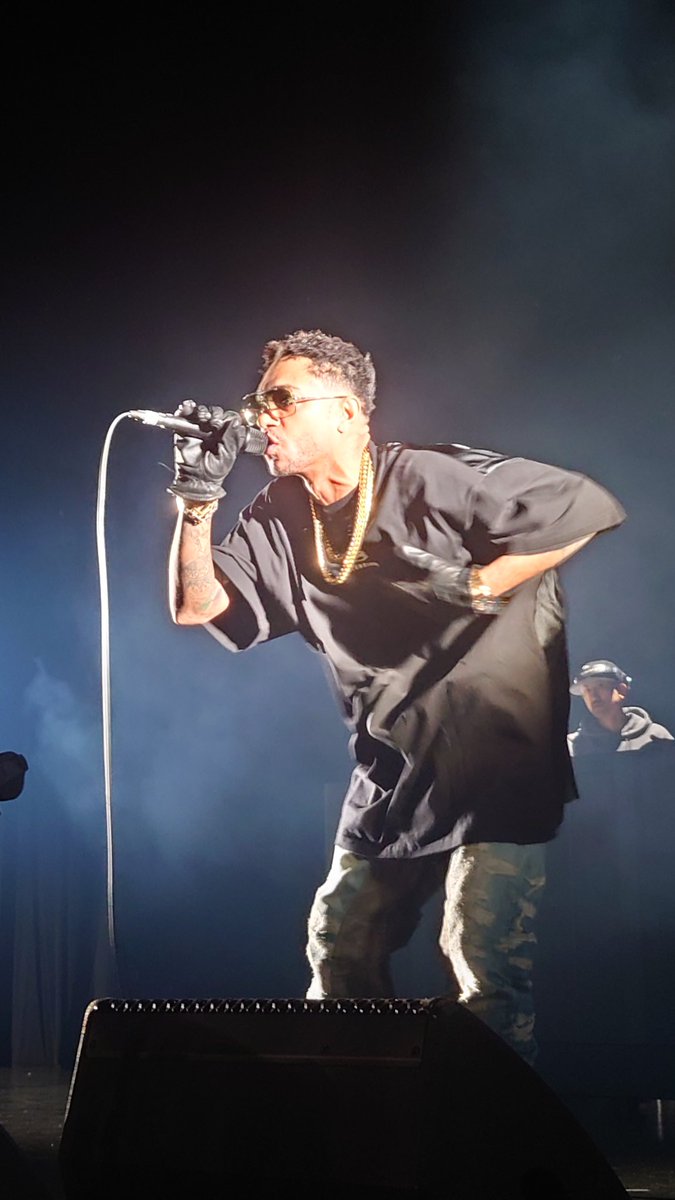 MfrV7ll5C5ZTFKc's tweet image. running dogs最高だった！
  #runningdogs   #HIPHOP