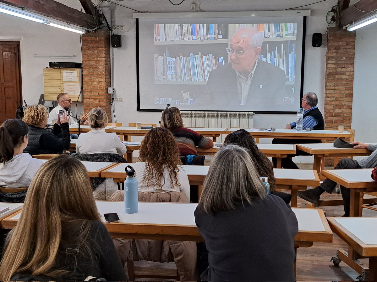 NBolet's tweet photo. @FundMata Acabem la Jornada  #16jornada_MartaMata amb les conclusions de @JaumeFunes i paraules de Jordi Cots: "Està al costat d'ells, no és fàcil, però s'ha de fer" https://t.co/zSYhD4Wl25