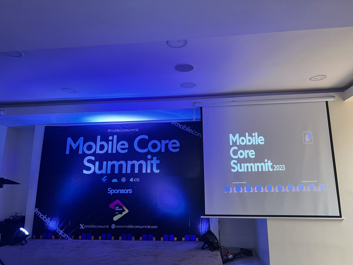 ikennaumeh_'s tweet photo. @MobileCoreSumit 😎😎😎 #mobilecoresummit https://t.co/SAu5BTNLUu