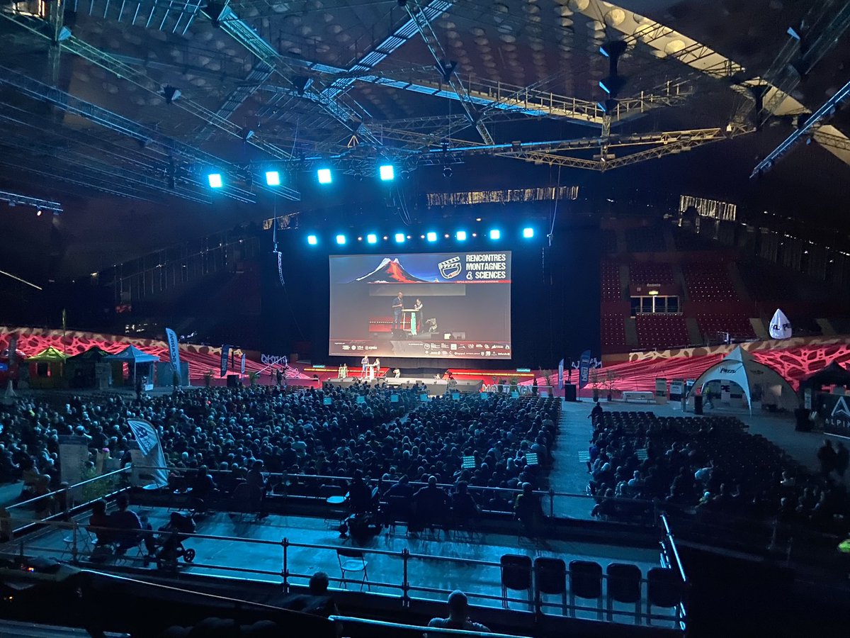 #Festival  🏔🎬// En direct des 10e Rencontres Montagnes et Sciences : un rendez-vous incontournable à #Grenoble pour faire partager l’aventure scientifique, porté par l’association @MontagneScience, le <a href="/CnrsAlpes/">CNRS Alpes</a>, l’<a href="/UGrenobleAlpes/">Université Grenoble Alpes</a> et la <a href="/VilledeGrenoble/">Ville de Grenoble</a> #CST