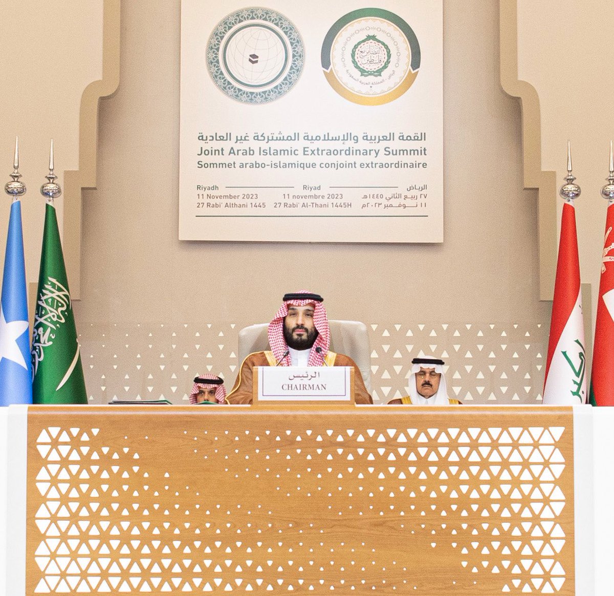 S_H_188's tweet photo. الامير #محمد_بن_سلمان:

🔸 نؤكد رفضنا القاطع لتهجير الفلسطينيين
🔸 بذلنا جهودًا حثيثة منذ بداية الازمة
🔸 نجدد مطالبنا بوقف اطلاق النار
🔸 نطالب بالافراج عن الرهائن
🔸 إننا أمام كارثة انسانية
🔸 مجلس الأمن أثبت ازدواجيّة معاييره
🔸 حدود 67 هي الحل الوحيد

#القمة_العربية_الإسلامية https://t.co/CDjkCFhdoI