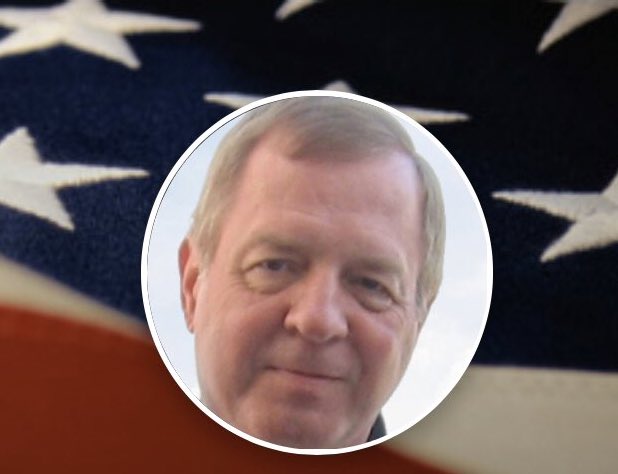 Happy Veterans Day to the men and women who serve this great country both past and present.  THANK YOU!  I am proud to be the daughter of a US Army Veteran.  Today my Dad would have celebrated his 74th birthday.  ❤️💙🇺🇸🇺🇸🇺🇸